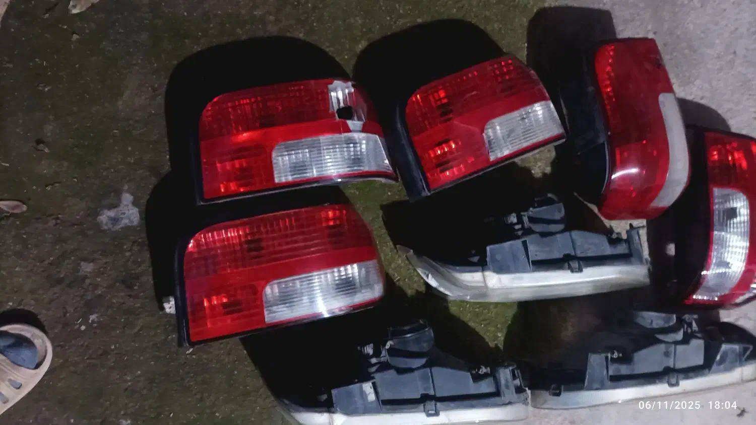 چراغ جلو وعقب|قطعات یدکی و لوازم جانبی|کردکوی, |دیوار