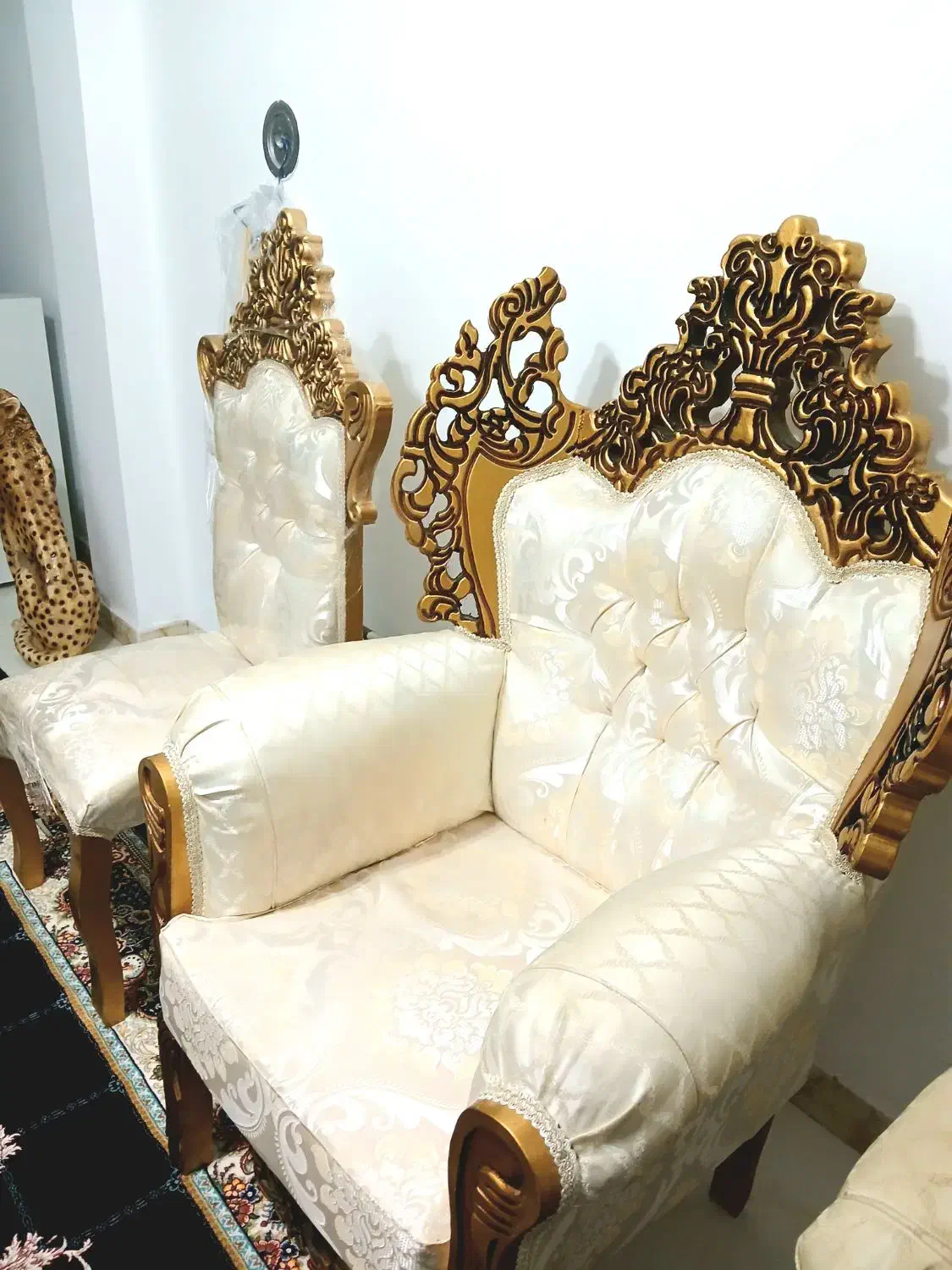 مبل سلطنتی سفید طلایی|مبلمان خانگی و میز عسلی|سلمانشهر, |دیوار