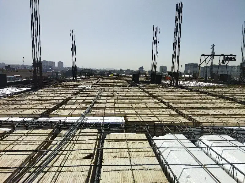 نیازمند دو نفر نیروی ماهر یا نیمه ماهر آرماتوربند|استخدام معماری، عمران و ساختمانی|قزوین, |دیوار