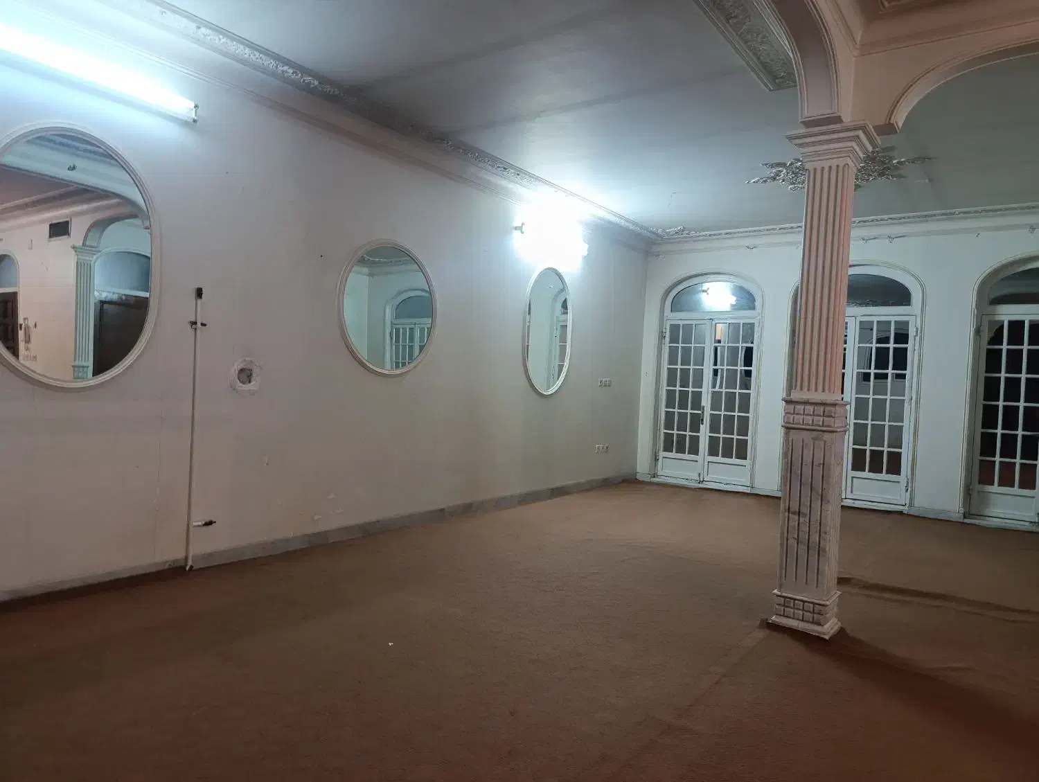 ویلایی 300 متری زنبیل اباد|اجارهٔ خانه و ویلا|قم, زنبیل آباد|دیوار