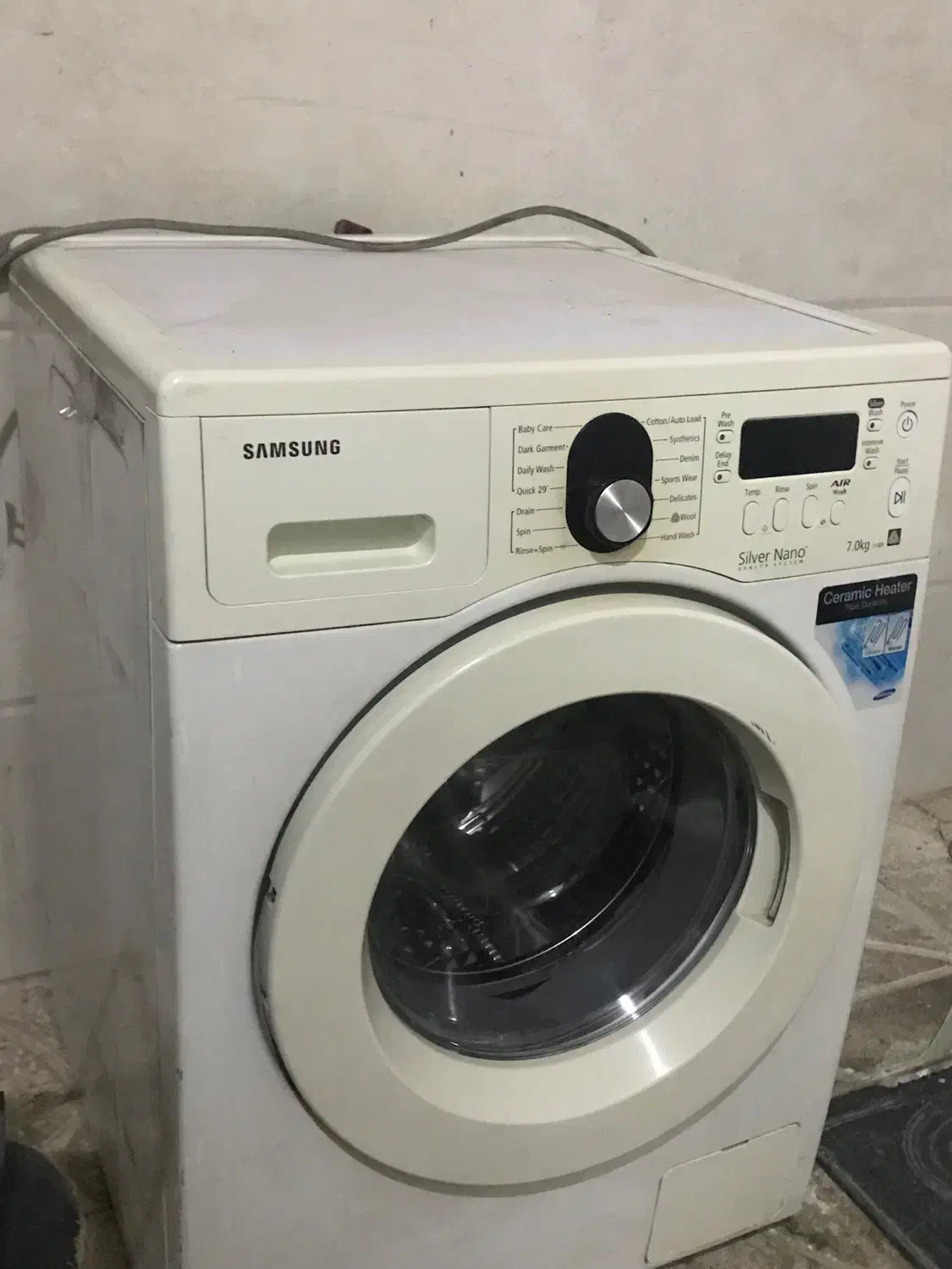 ماشین لباسشویی|ماشین لباسشویی و خشک‌کن لباس|بجنورد, |دیوار