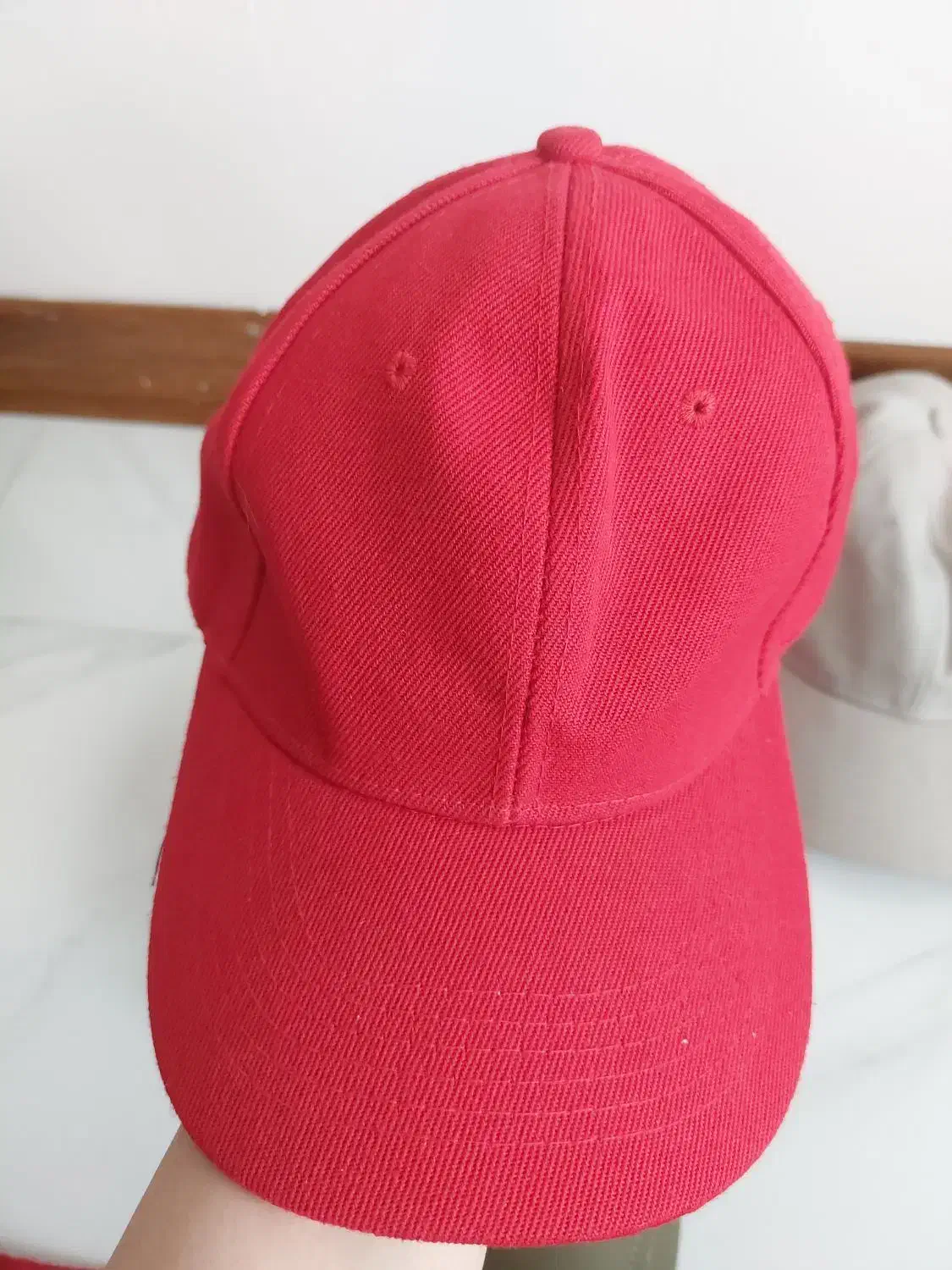 کلاه|لباس|قم, دروازه چوبی|دیوار