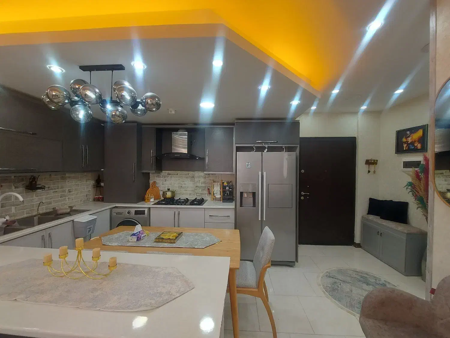 رهن واحد فوقالعاده لوکس (املاک بخشی)|اجارهٔ آپارتمان|صدرا-فارس, فاز ۱|دیوار