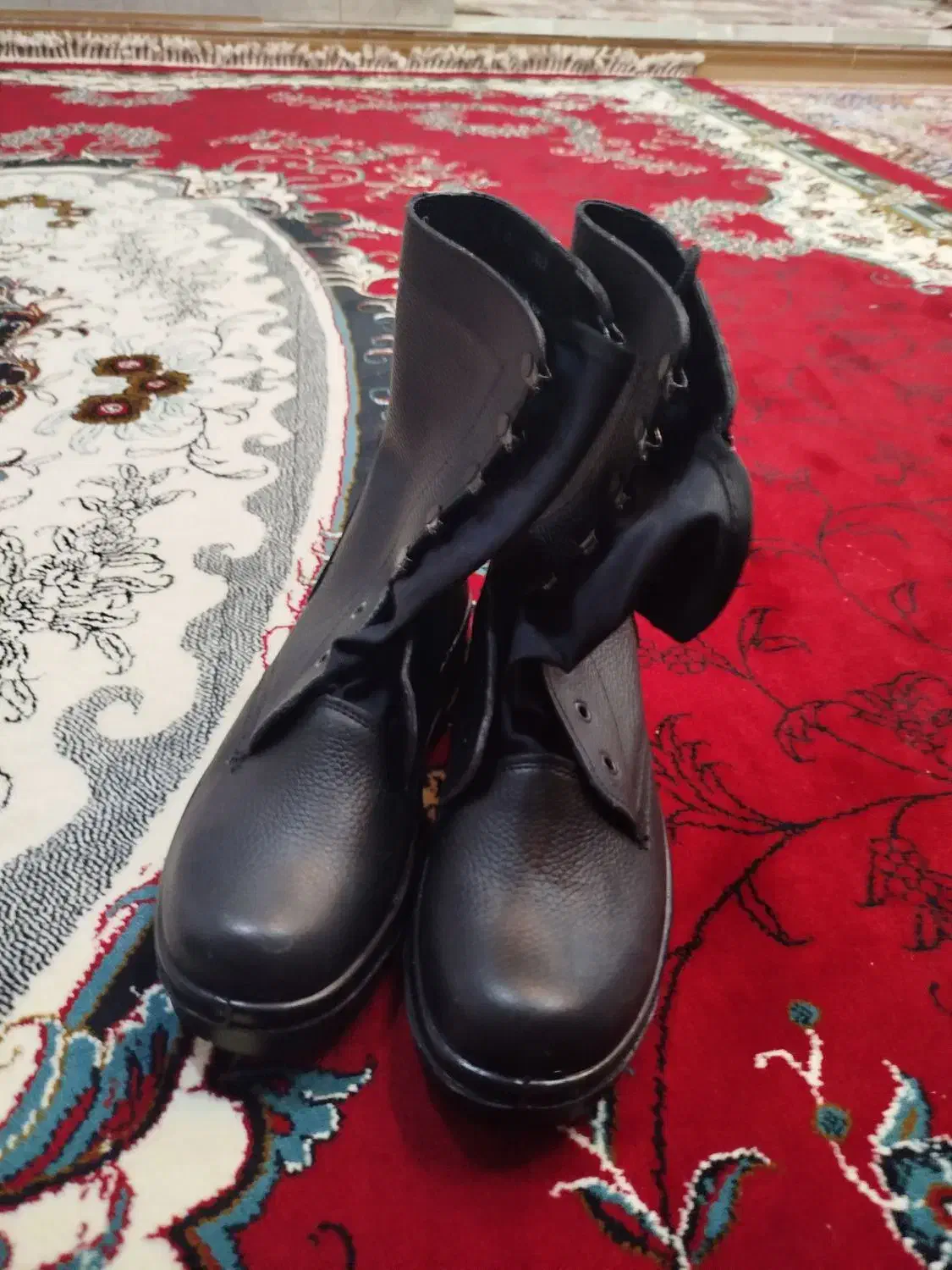 پوتین‌سربازی‌سایز.42|کیف، کفش، کمربند|دورود, |دیوار