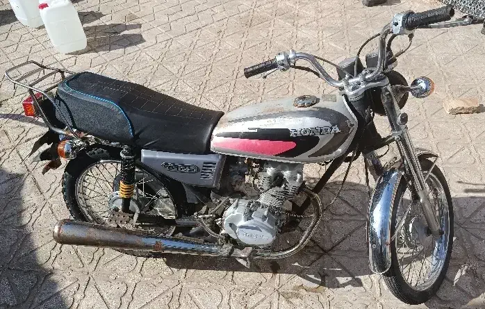 آریانا ۸۶ پلاک ملی|موتورسیکلت|طبس, |دیوار