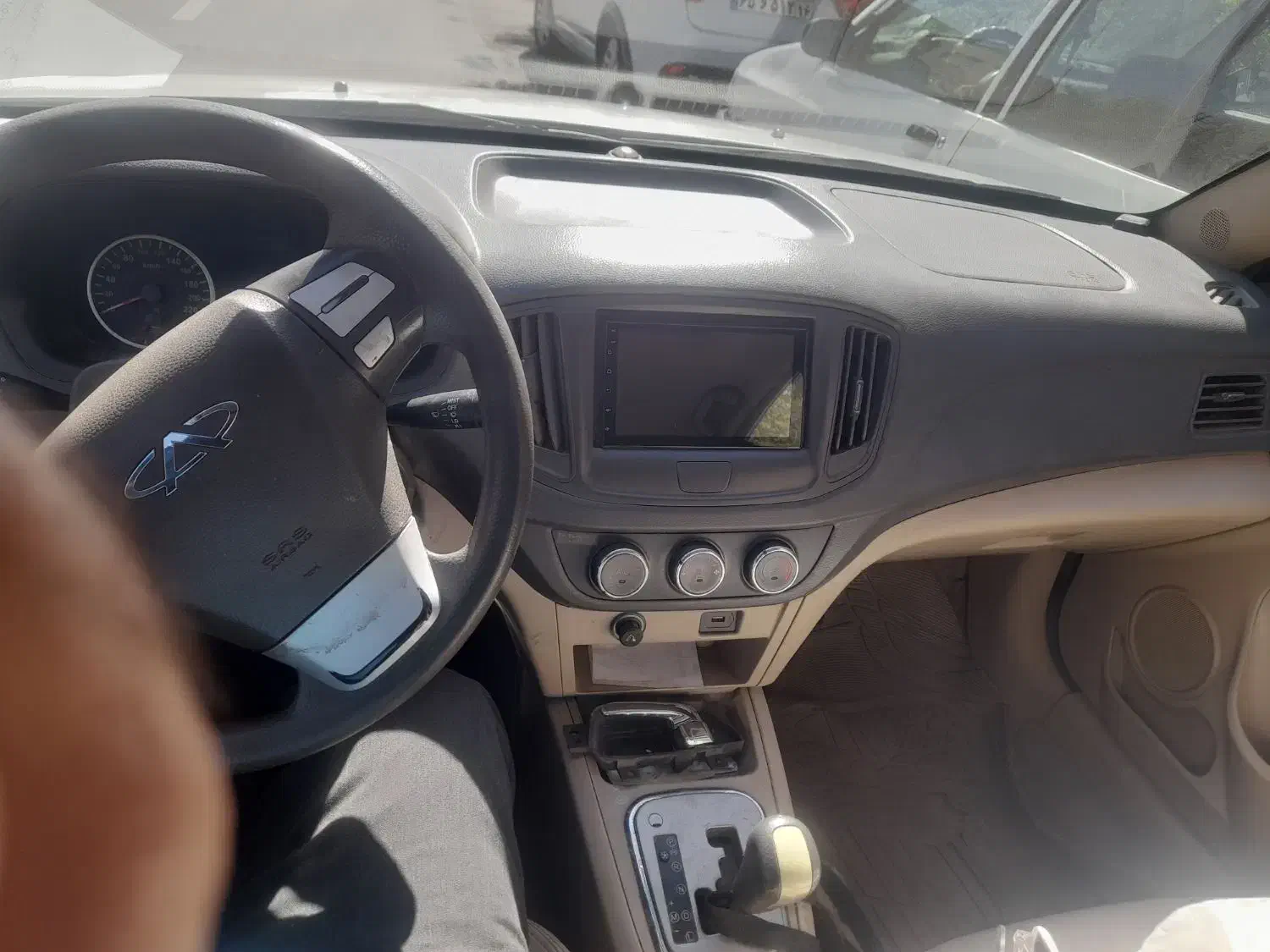 ام وی ام ۵۵۰|خودرو سواری و وانت|قم, سالاریه|دیوار