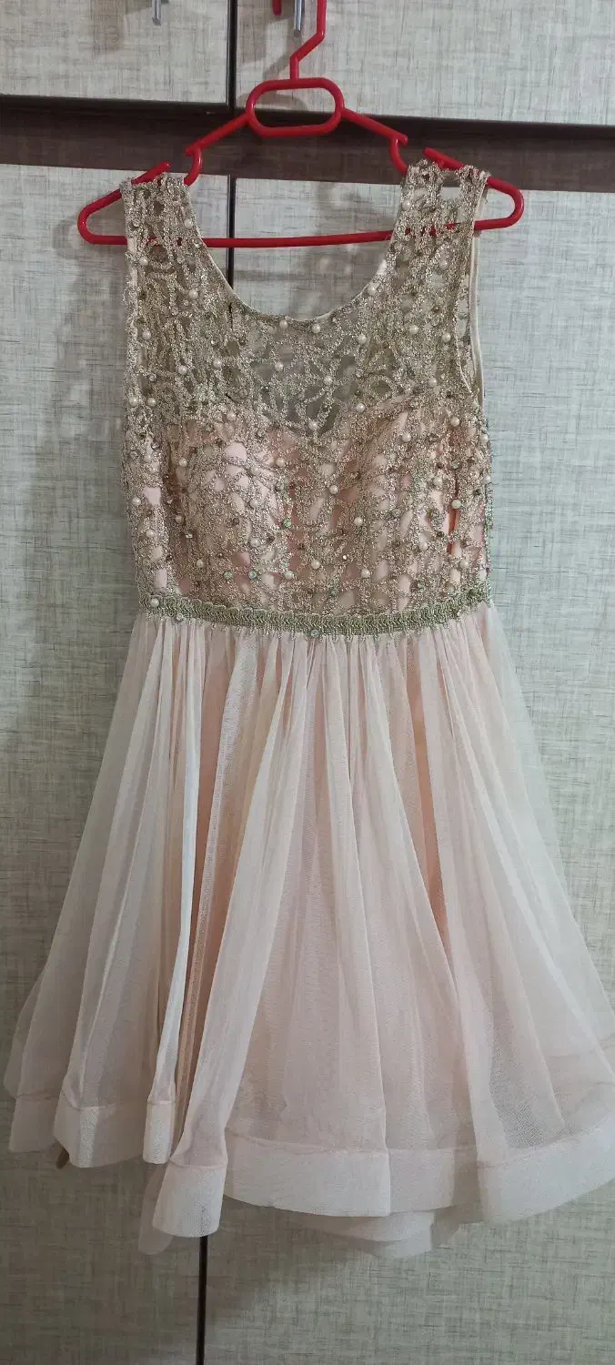 لباس مجلسی|لباس|اصفهان, عمان سامانی|دیوار