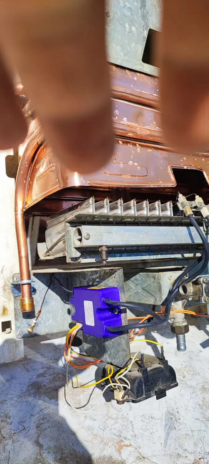 آبگرمکن بوتان ۳۱۱۸ مبدل نو|آبگرمکن، پکیج، شوفاژ|ساوه, |دیوار