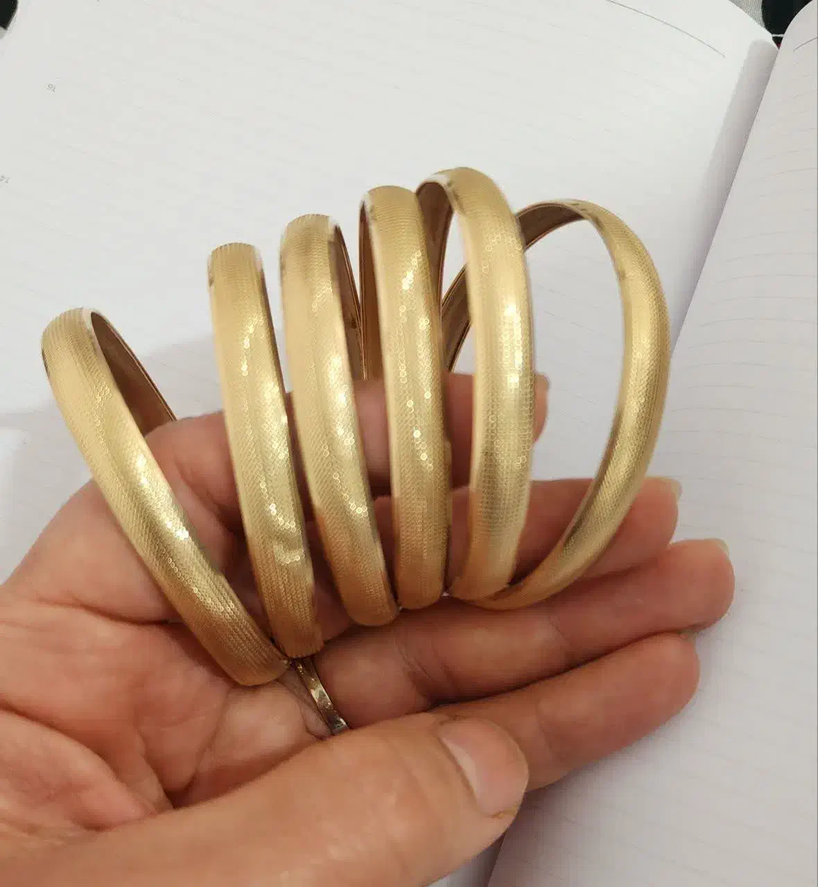 النگو طلا محکم و بادوام|جواهرات|مرند, |دیوار