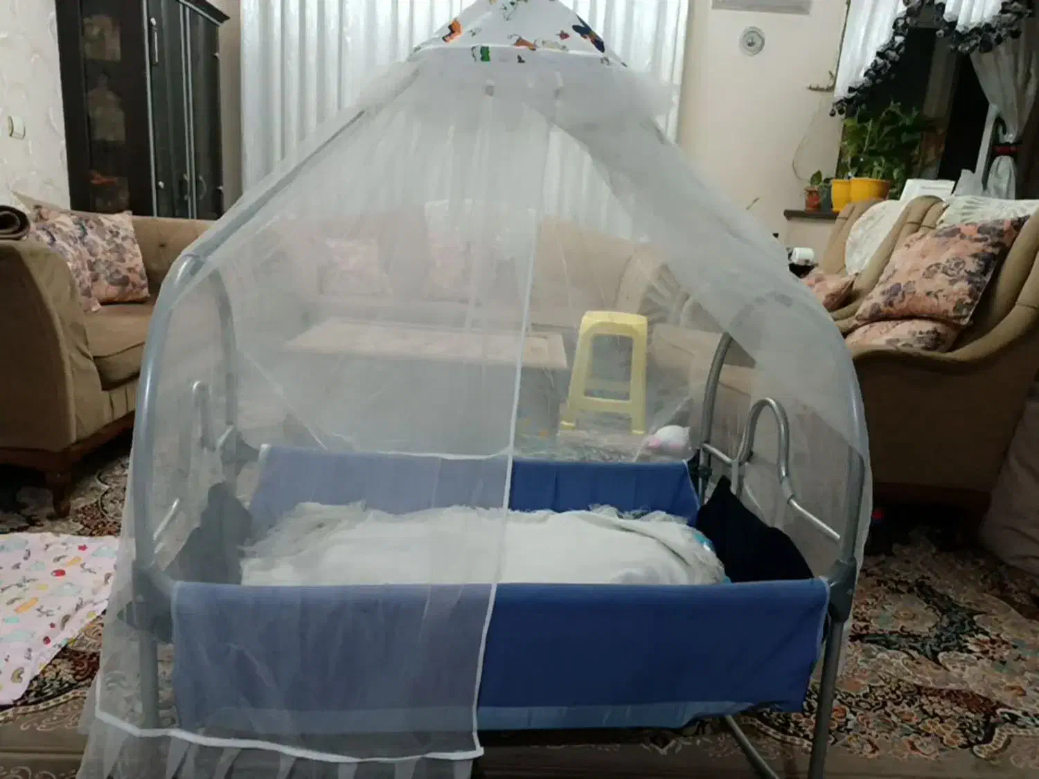 گهواره نوزاد کاملا سالم|اسباب و اثاث بچه|لواسان, |دیوار