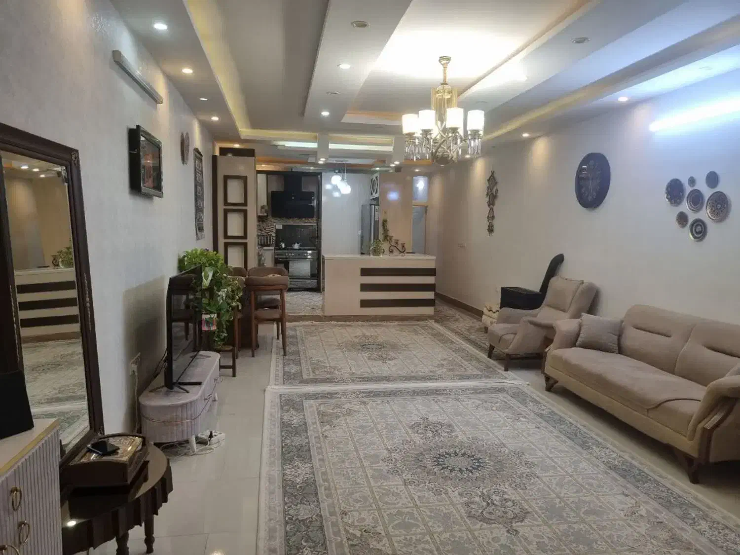 طبقه همکف .یوسف زاده .۱۰۵متر|فروش آپارتمان|مشهد, خواجه ربیع|دیوار