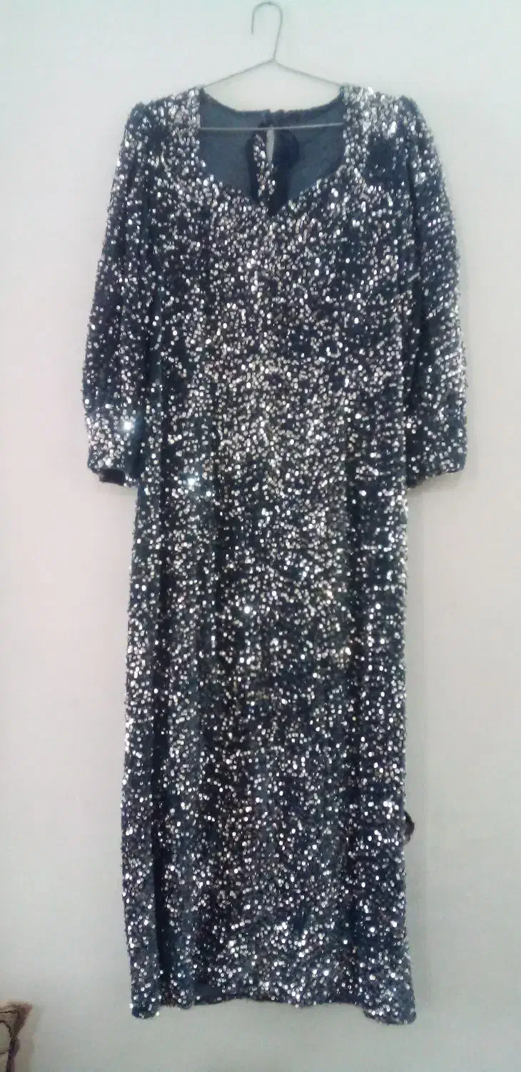 لباس مجلسی و چادرمشکی|لباس|اسفراین, |دیوار