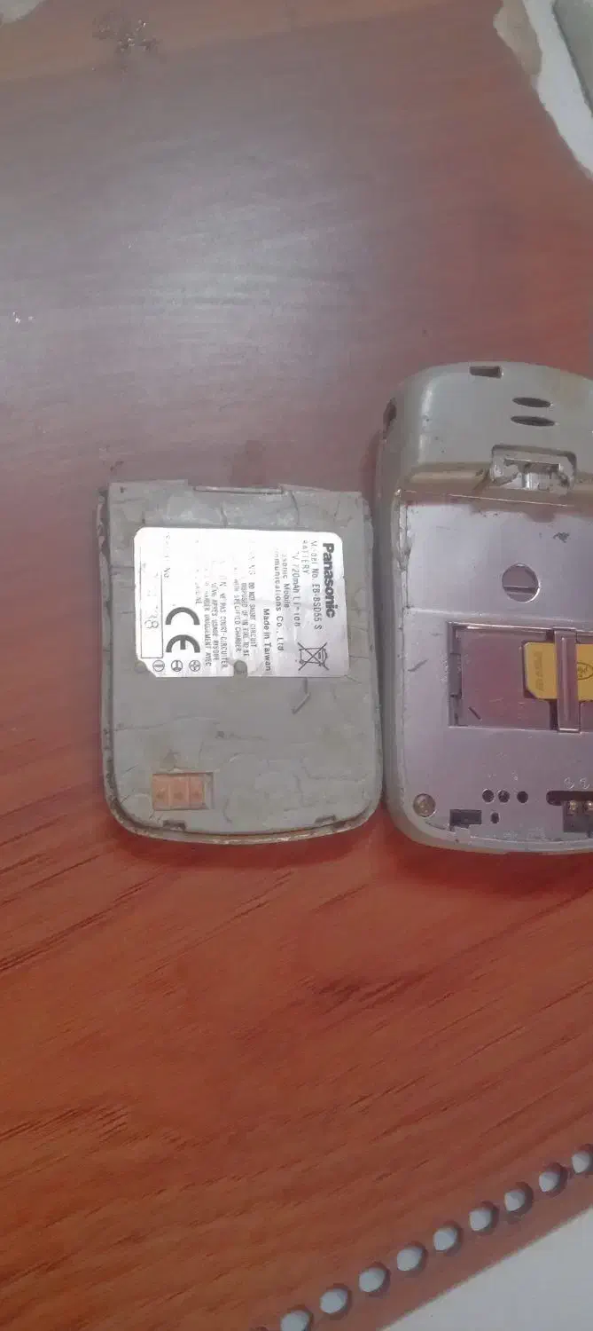 گوشی بسیار قدیمی پاناسونیک اورجینال سالم|موبایل|تهران, جمال‌زاده|دیوار