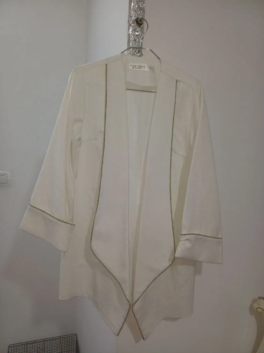 تعدادی لباس در حد نو|لباس|پاکدشت, پاکدشت (مامازند)|دیوار