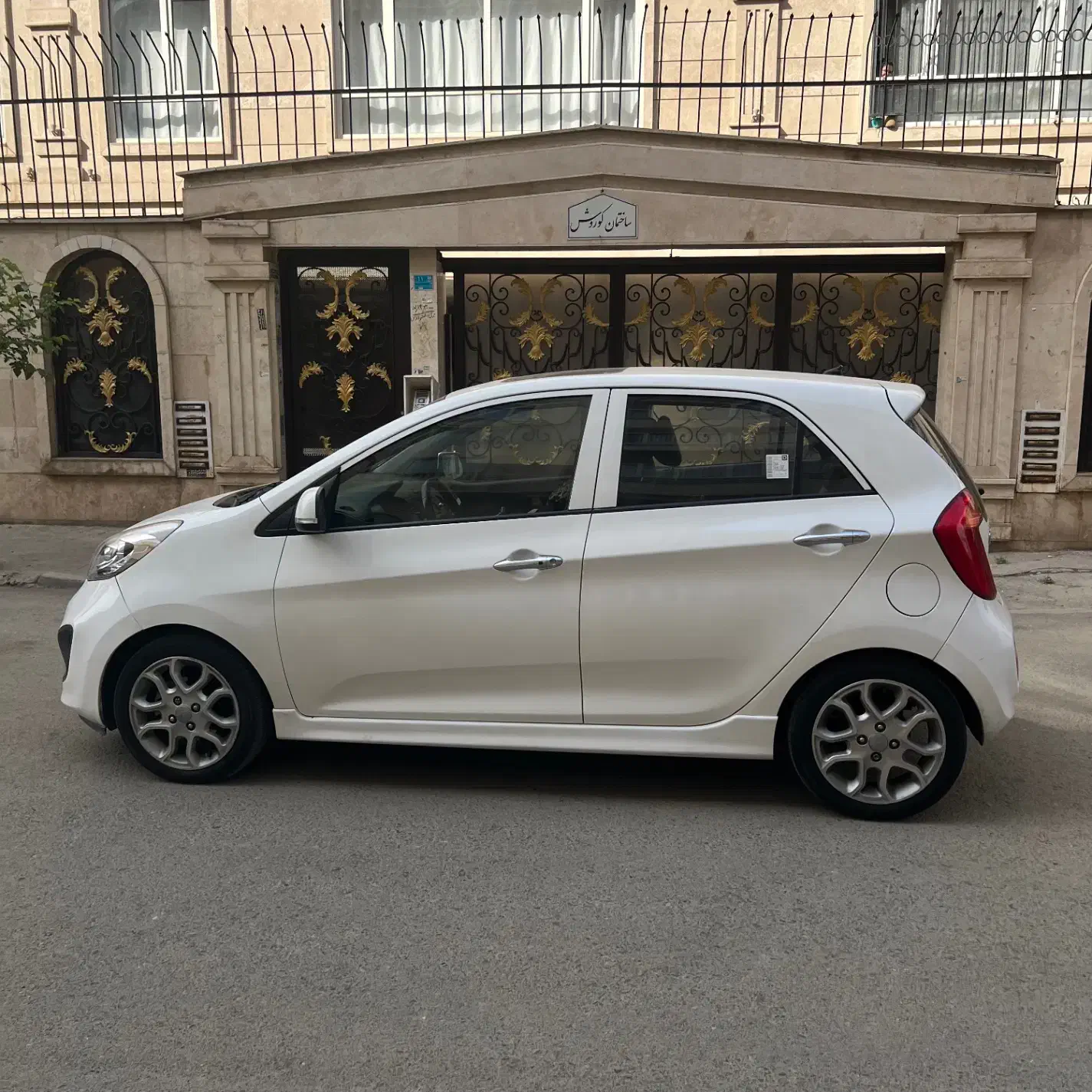 کیا پیکانتو ۲۰۱۳ بدون رنگ|خودرو سواری و وانت|تهران, شهرک چیتگر|دیوار