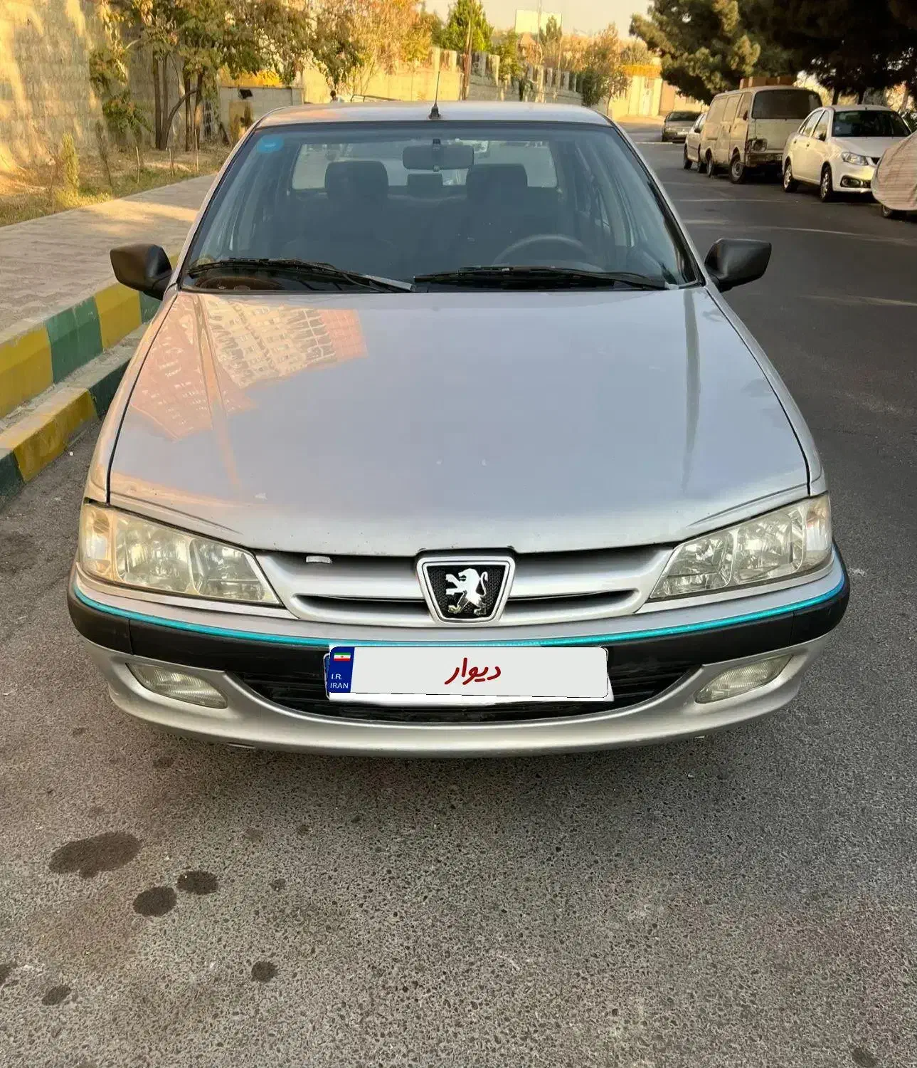 پژو پارس مدل 82|خودرو سواری و وانت|تهران, مینی‌سیتی (شهرک نفت)|دیوار