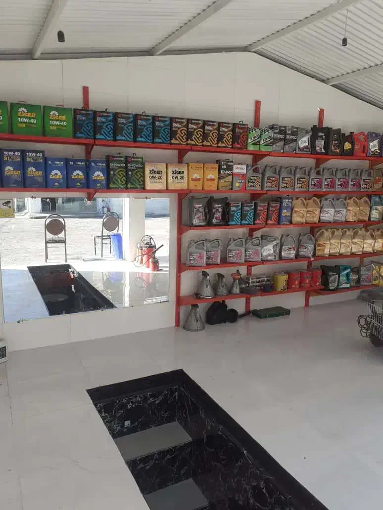 استخدام کارمند آچار به دست و فنی برای تعویض روغنی|استخدام صنعتی، فنی، مهندسی|ایلام, |دیوار