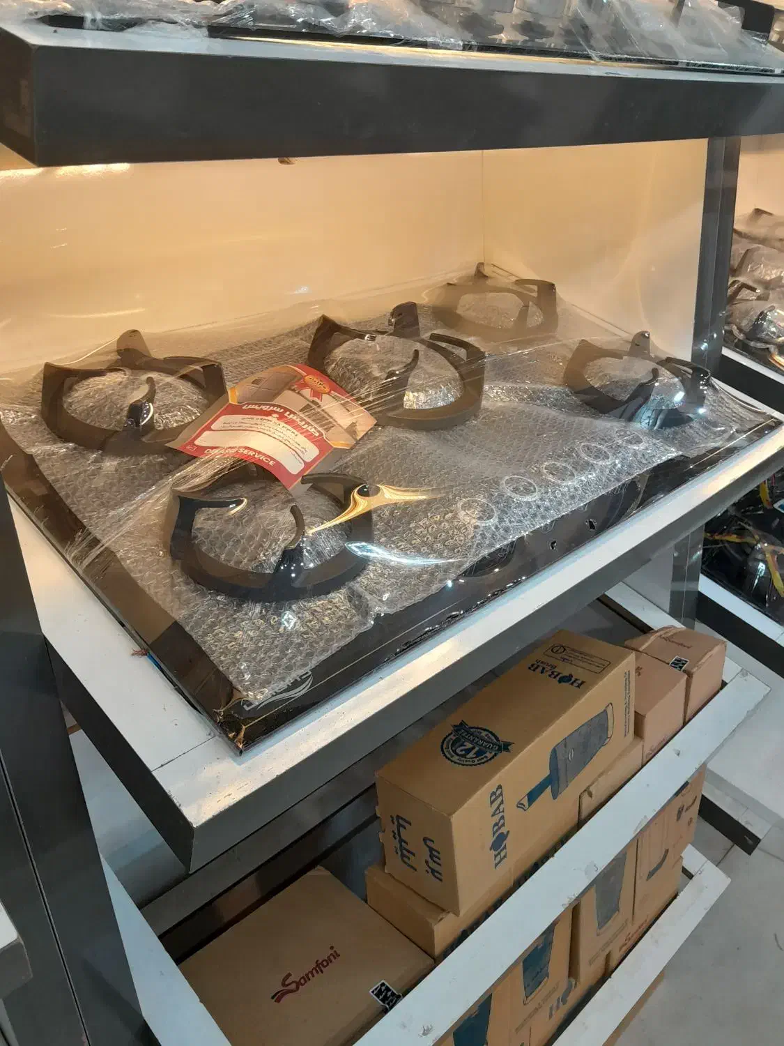 گاز صفحه ای شیشه ای دلاریس با ۵سال ضمانت قطعات|اجاق گاز و لوازم برقی پختوپز|شاهینشهر, شهرک گلدیس|دیوار