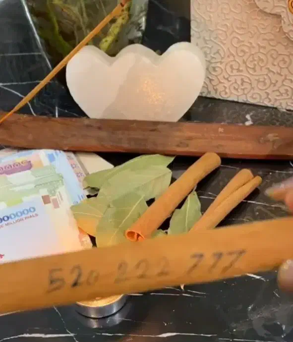 فال...انرژی درمانی|خدمات پذیرایی، مراسم|رشت, چله خانه|دیوار