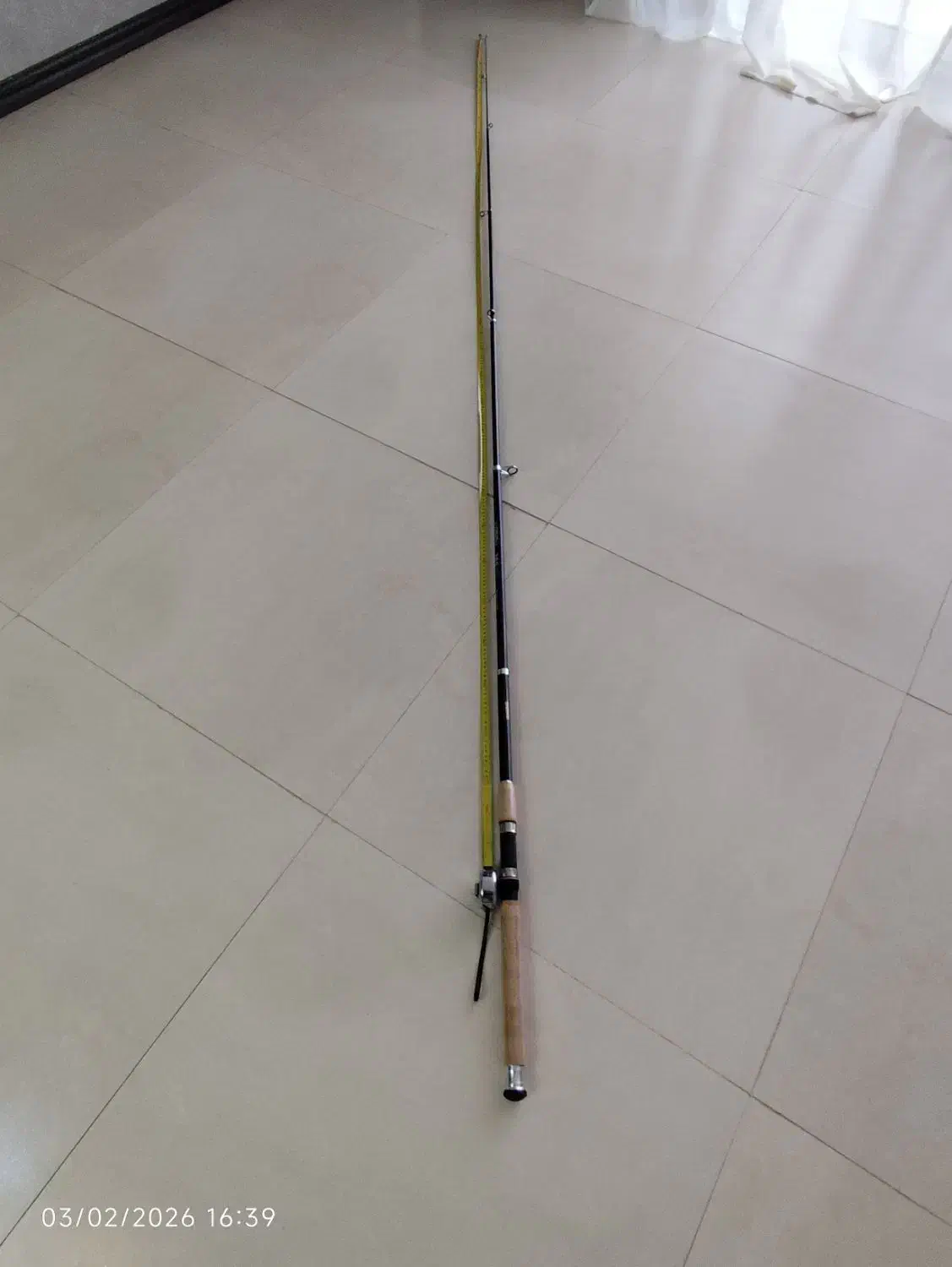 قلاب ماهیگیری|ماهیگیری|اصفهان, راه آهن|دیوار