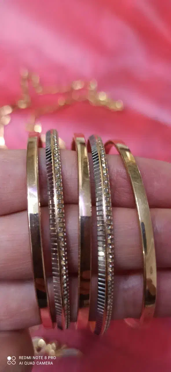 النگو طلا همگی سالم و نو|جواهرات|خرم‌آباد, |دیوار