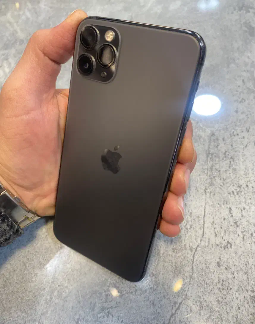 اپل iPhone 11 Pro Maxبا حافظه 256|موبایل|قم, زنبیل آباد|دیوار