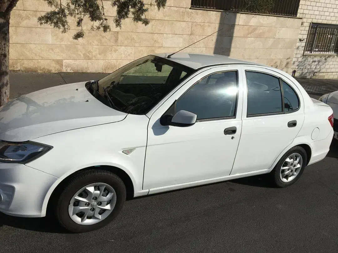 ساینا سفید مدل ۱۳۹۸ ، در حد نو و رسیدگی‌شده|خودرو سواری و وانت|تهران, باشگاه نفت|دیوار