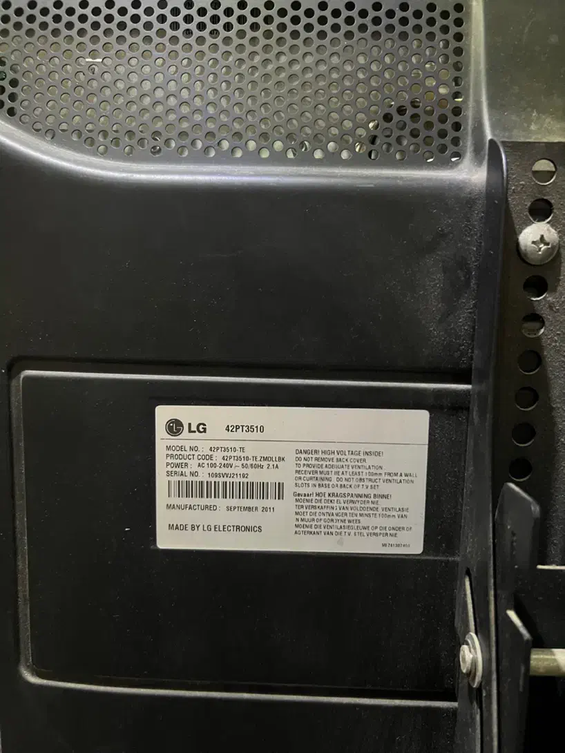 تلویزیون ۴۲ ال جی|تلویزیون و پروژکتور|تهران, نصرت|دیوار