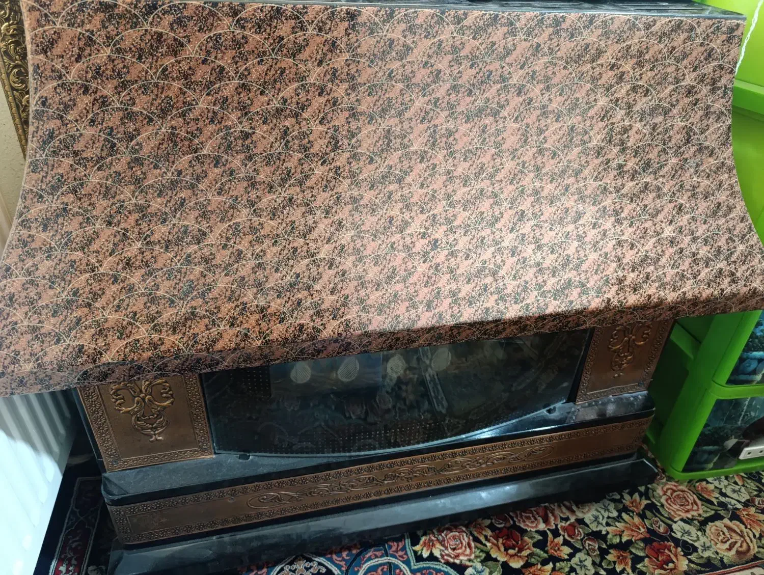 فروش تعدادی وسایل خانه بخاطر جابجایی|ساعت دیواری و تزئینی|صدرا-فارس, فاز ۱|دیوار