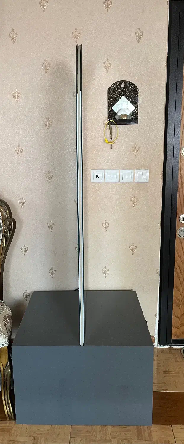 آینه کشودار دوطرفه|آرایشگاه و سالنهای زیبایی|رشت, نیکمرام|دیوار