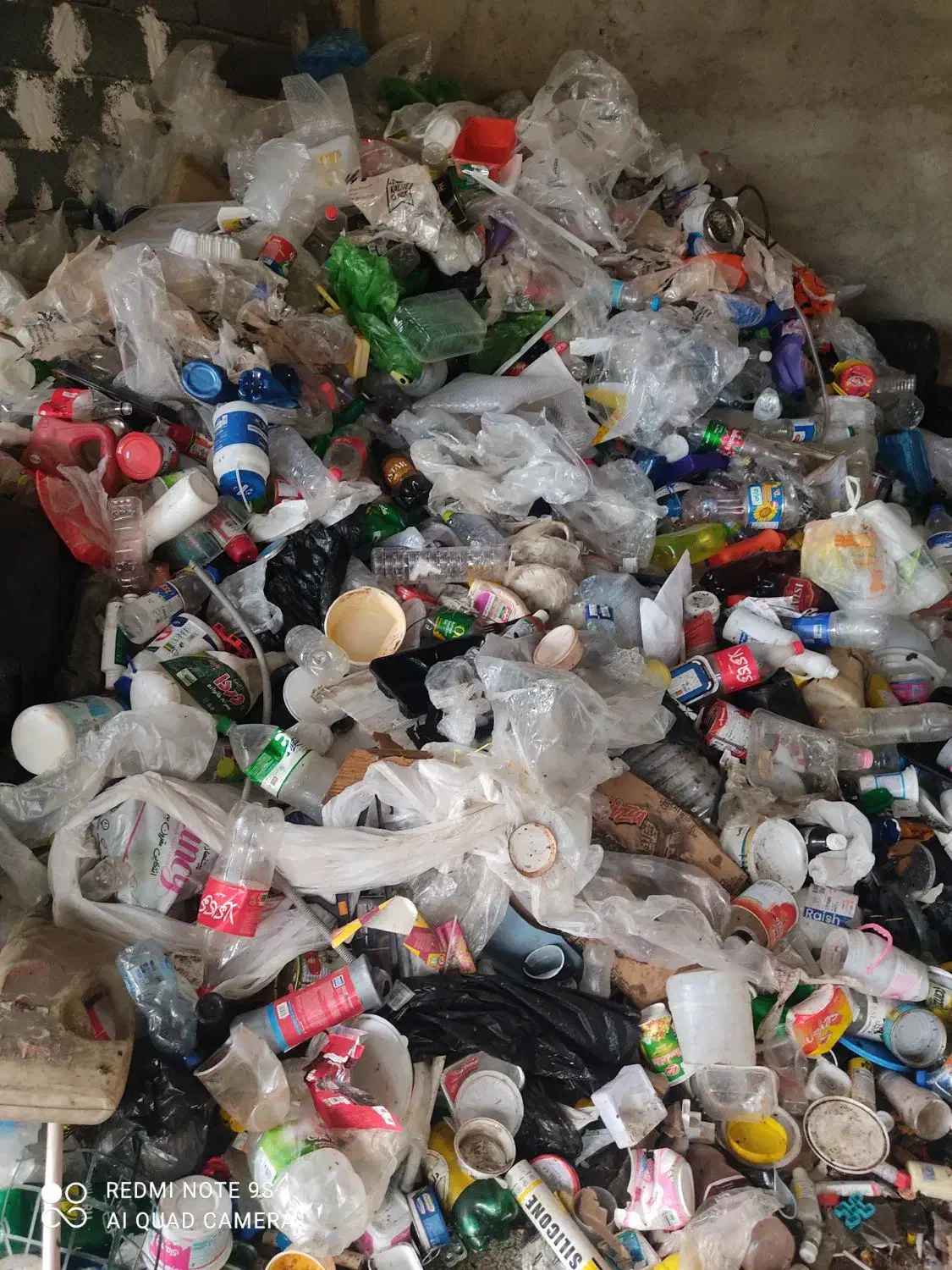 کارگر|استخدام سرایداری و نظافت|سنندج, |دیوار