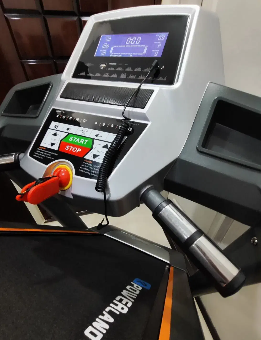 تردمیل‌ حرفه ای. آکبند تایوان اصل. شیب اتوماتیک|تجهیزات ورزشی|کرج, گوهردشت|دیوار