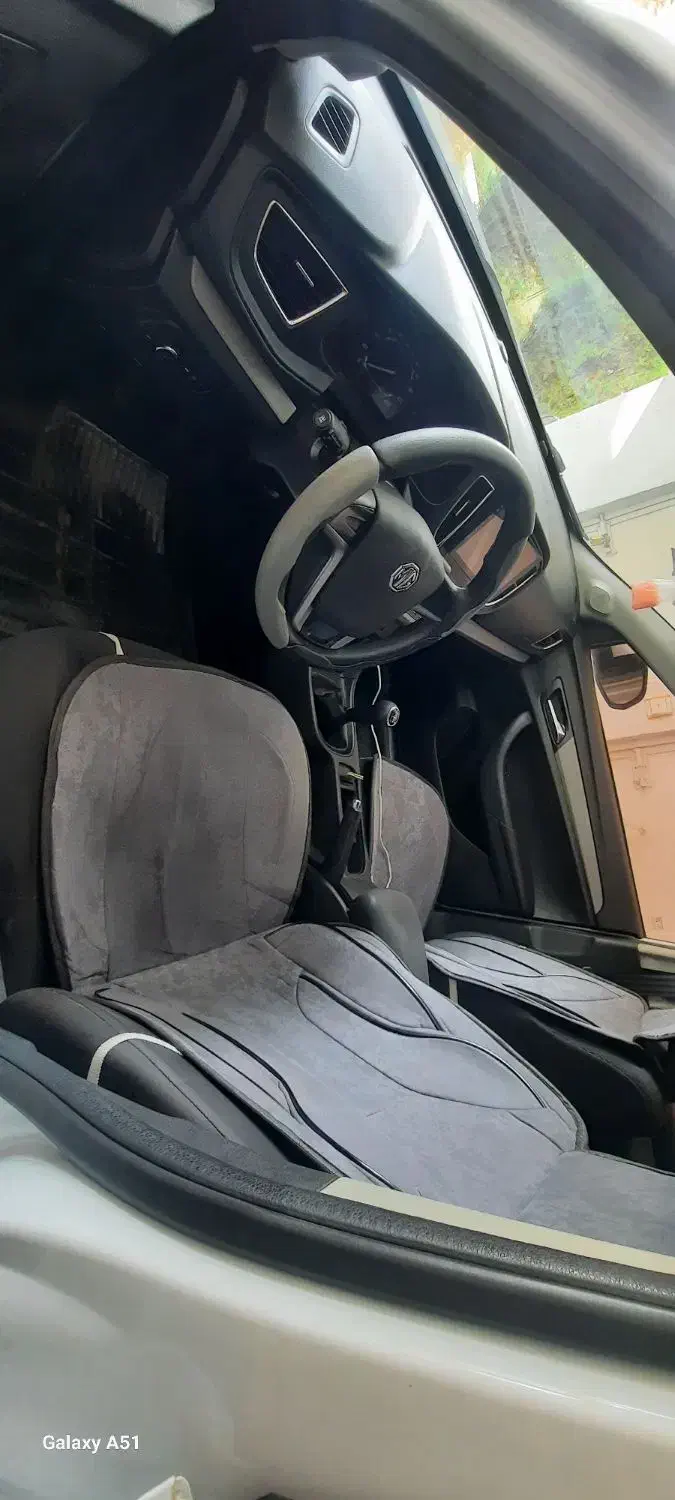 ام جی ۳۶۰ دنده ایی ۹۸|خودرو سواری و وانت|بندر انزلی, شهرداری|دیوار