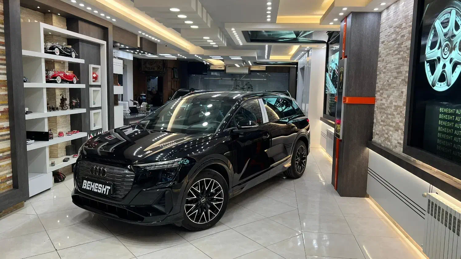 آئودی Q5 مدل 2024|خودرو سواری و وانت|اصفهان, ملک|دیوار