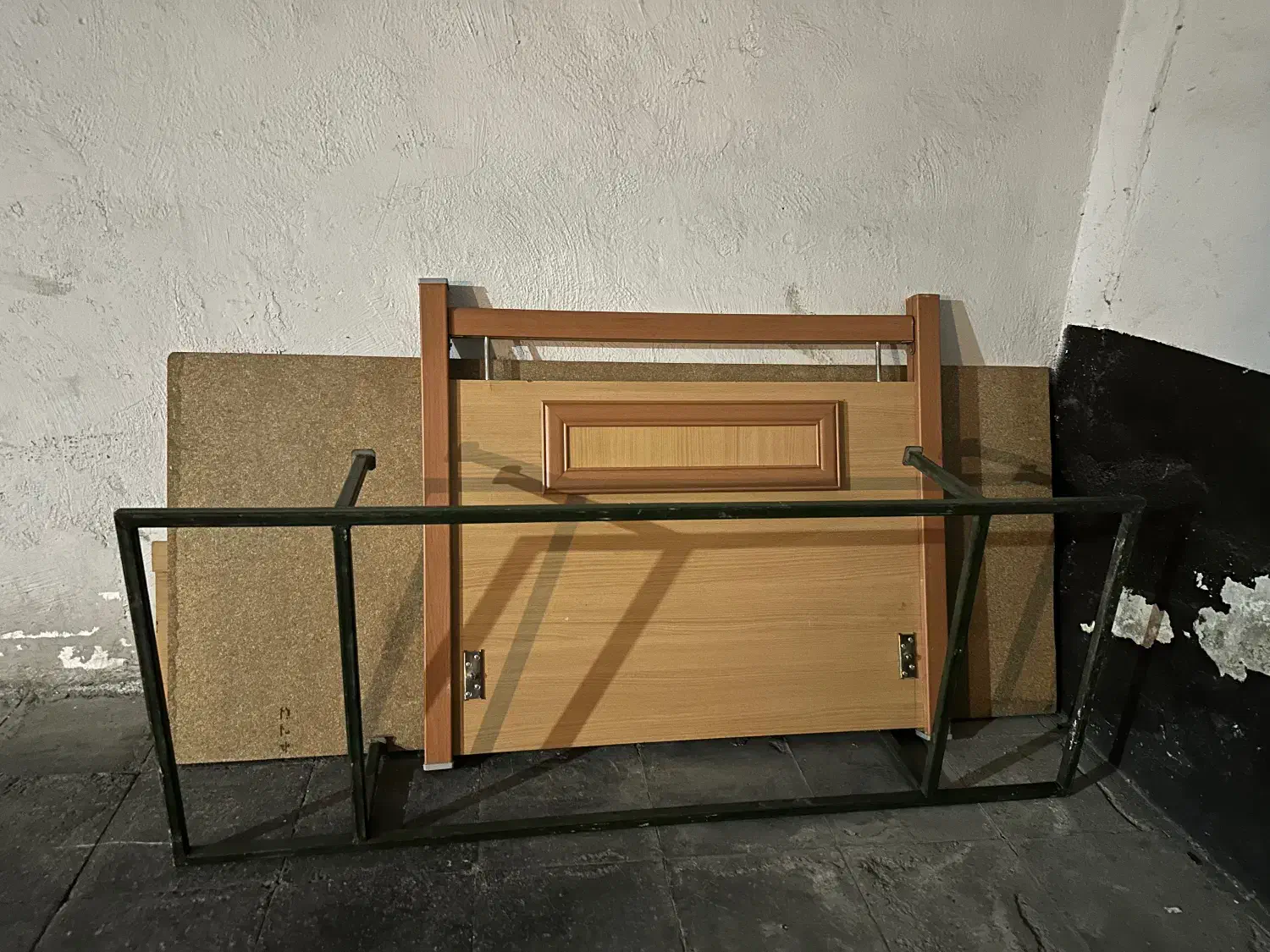 تخت چوبی یک نفره|تخت و سرویس خواب|تهران, جنت‌آباد مرکزی|دیوار