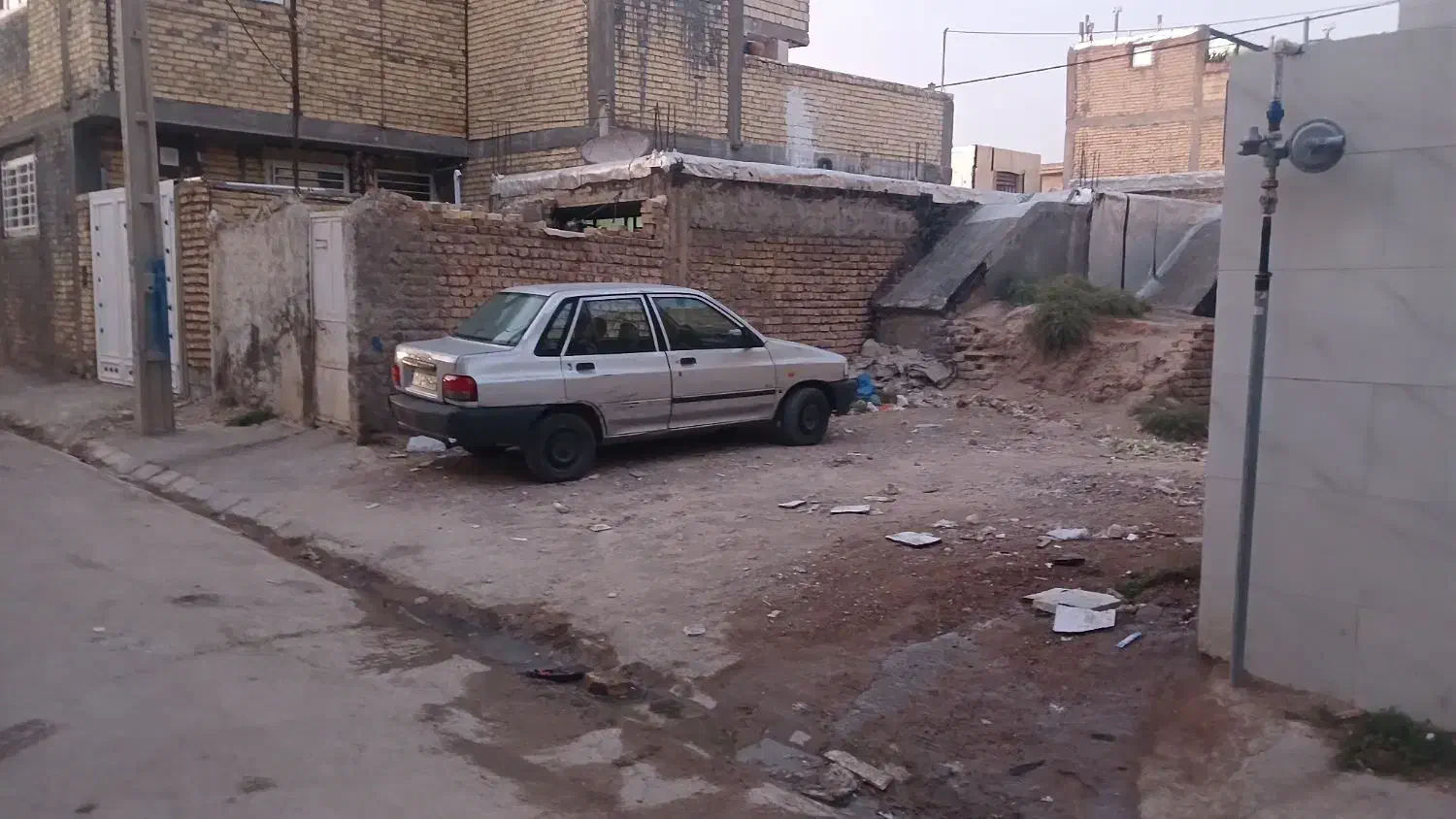 زمین ۱۷۰ متری دوبرکوچه و سویت مسکونی|فروش زمین و ملک کلنگی|شیراز, شهرک قمشه|دیوار