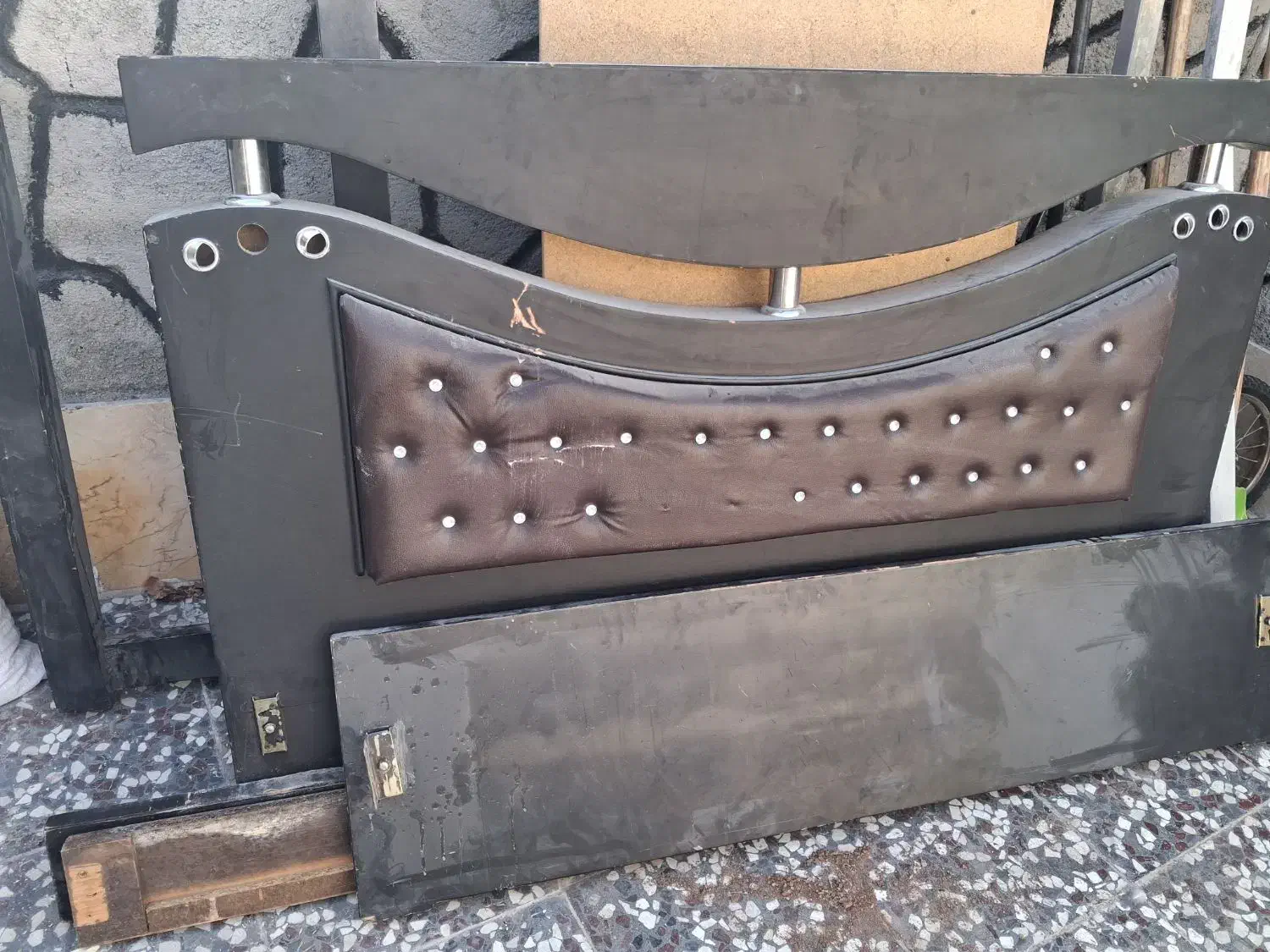 دونفره|تخت و سرویس خواب|دهق, |دیوار