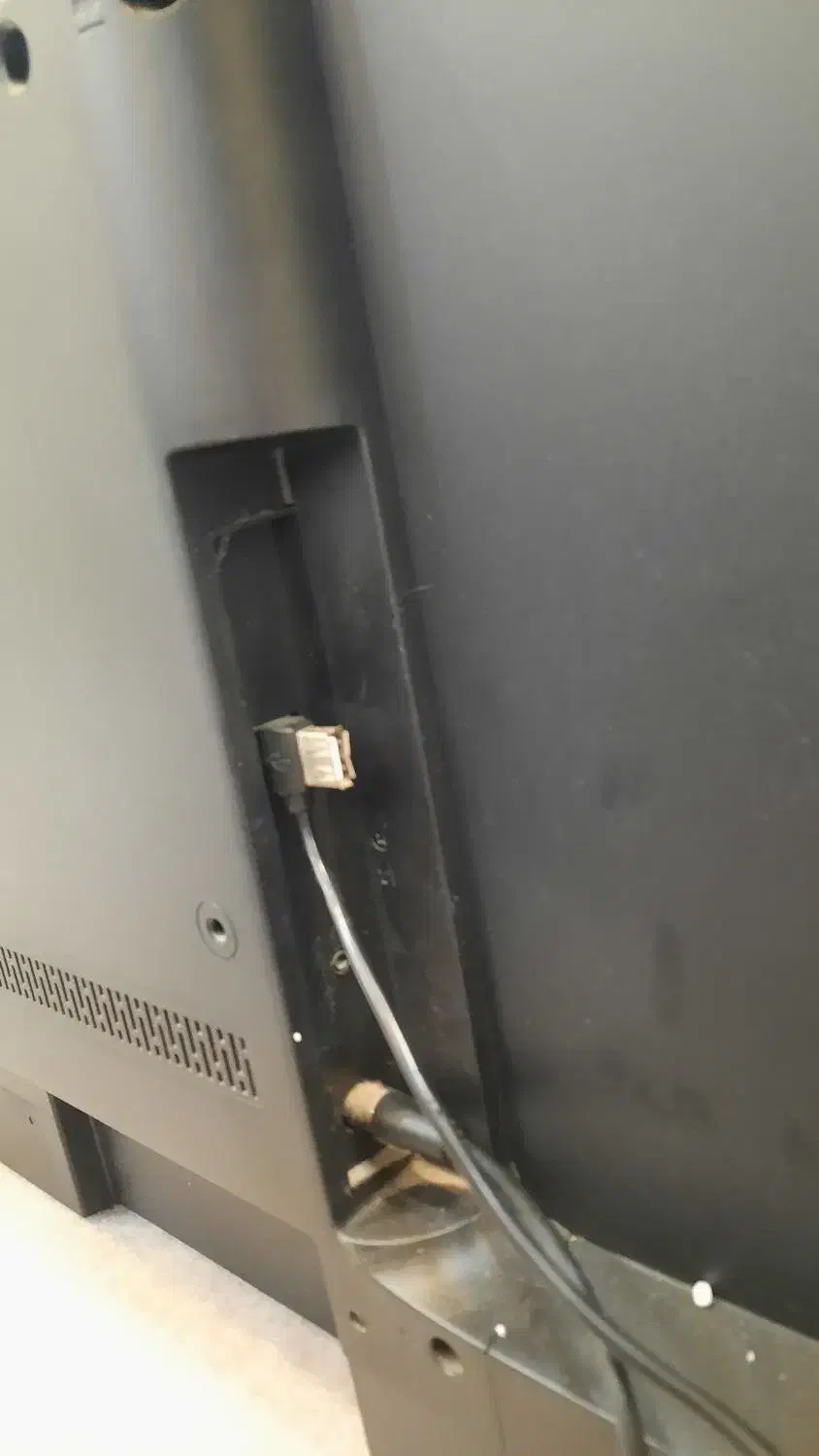 تلویزیون ۴۳ اسنوا|تلویزیون و پروژکتور|علی‌آباد کتول, |دیوار