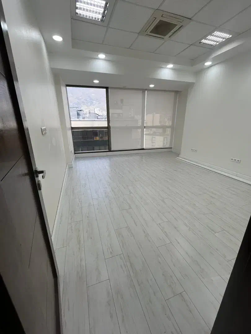 ۹۰متر سند اداری مرکز خریدبرند زعفرانیه فول امکانات|اجارهٔ دفتر کار، اتاق اداری، مطب|تهران, زعفرانیه|دیوار