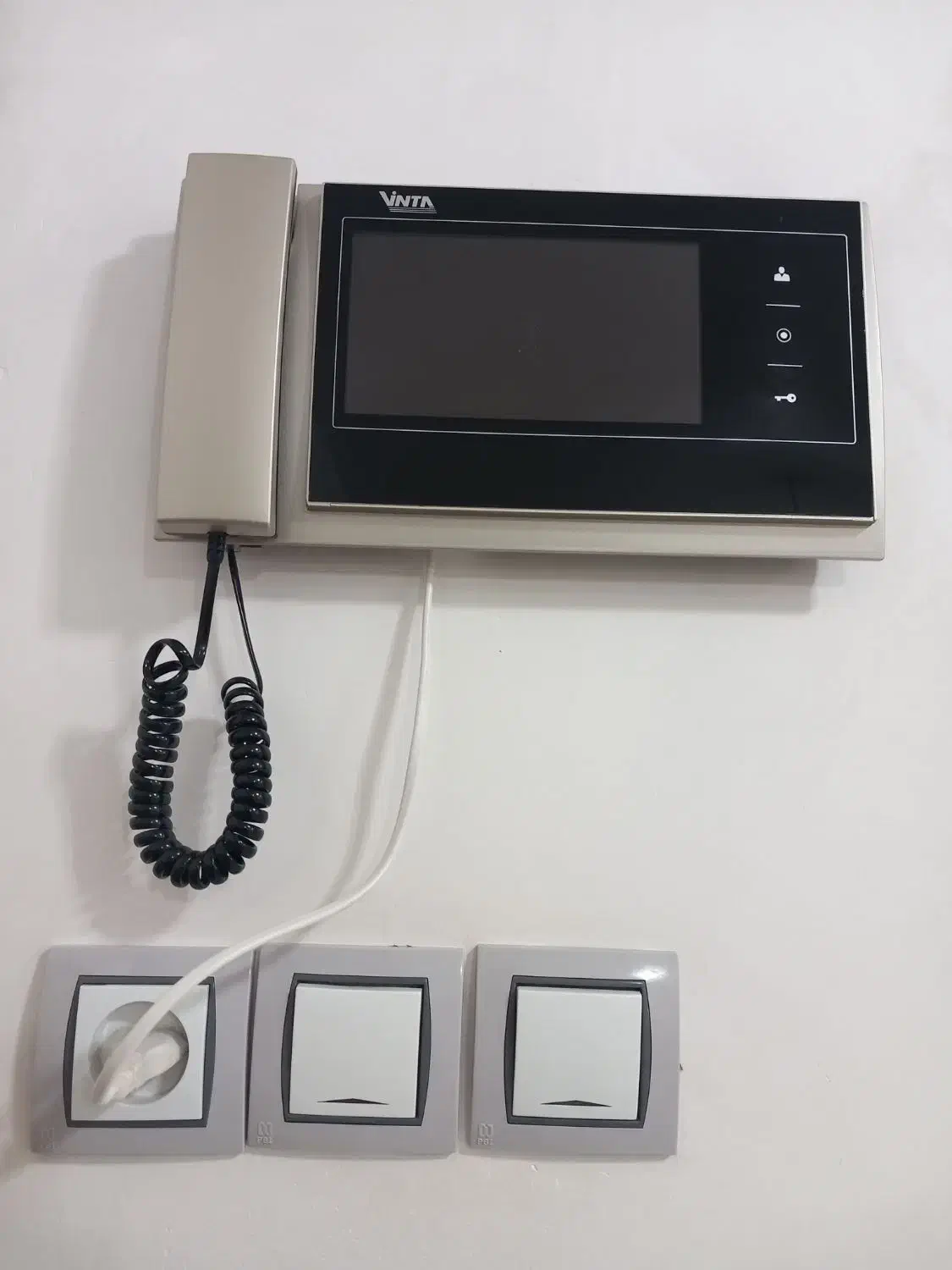 انواع آیفون و آمپلی فایر و سینما خانگی|صوتی و تصویری|کرمانشاه, |دیوار