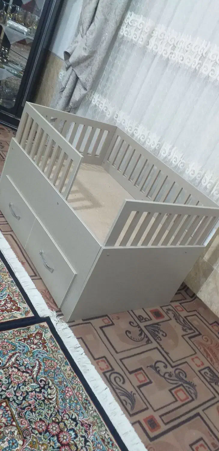 تخت نوزادی نو نو|تخت و صندلی بچه|رفسنجان, |دیوار