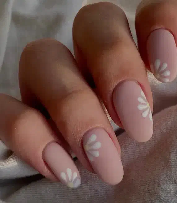 کاشت و ترمیم ناخن لاک ژل،|خدمات آرایشگری و زیبایی|ارومیه, |دیوار