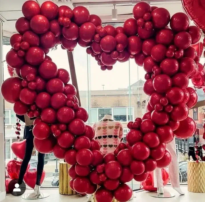 ورکشاپ یک روزه بادکنک آرایی|اسباب‌‌بازی|قم, سالاریه|دیوار