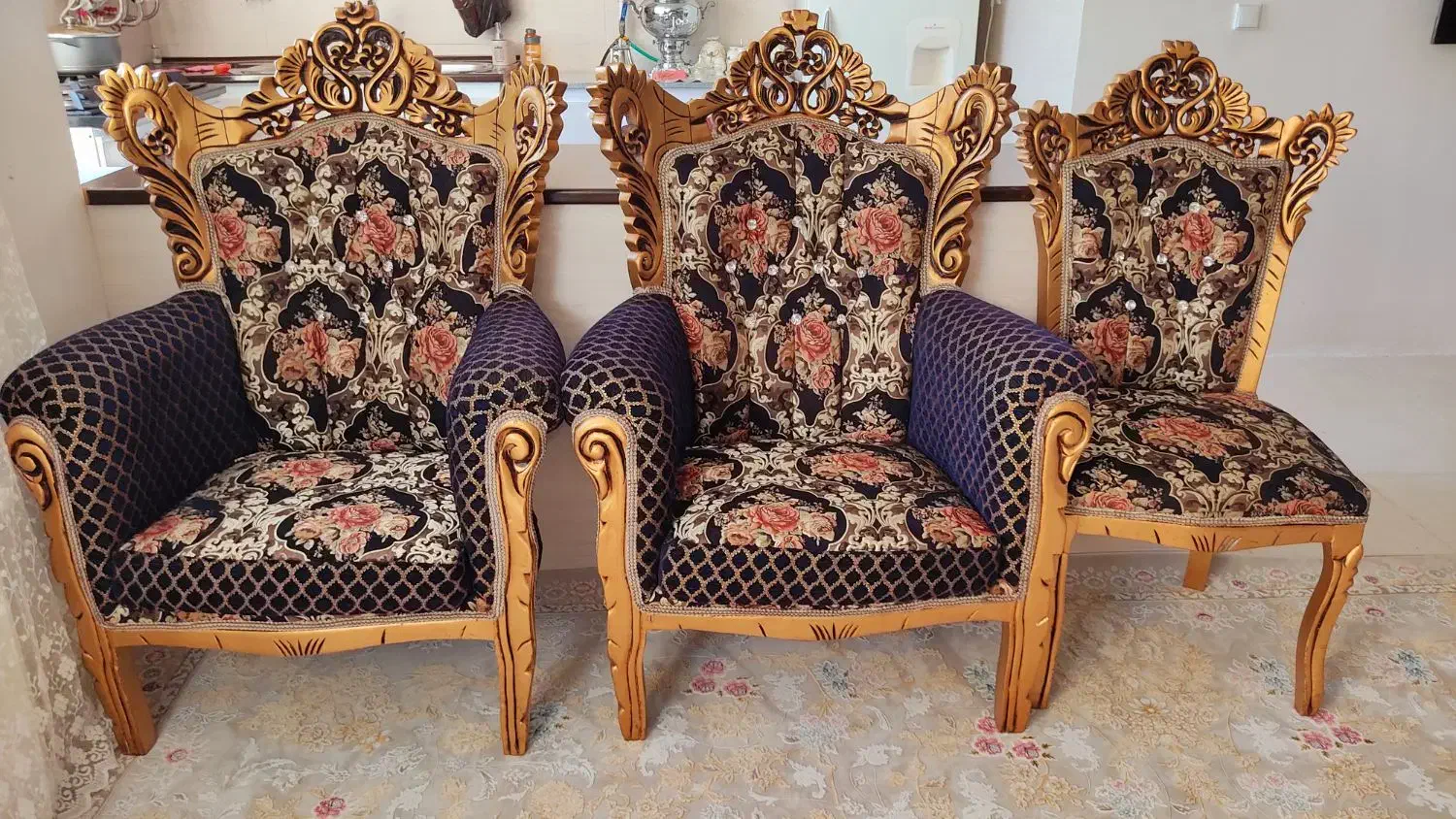 فروش مبل سلطنتی|مبلمان خانگی و میز عسلی|جوانرود, |دیوار