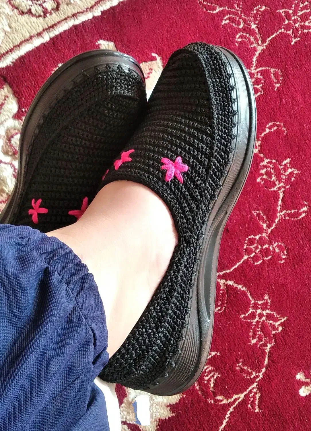 گیوه گلدوزی|کیف، کفش، کمربند|ایلام, |دیوار