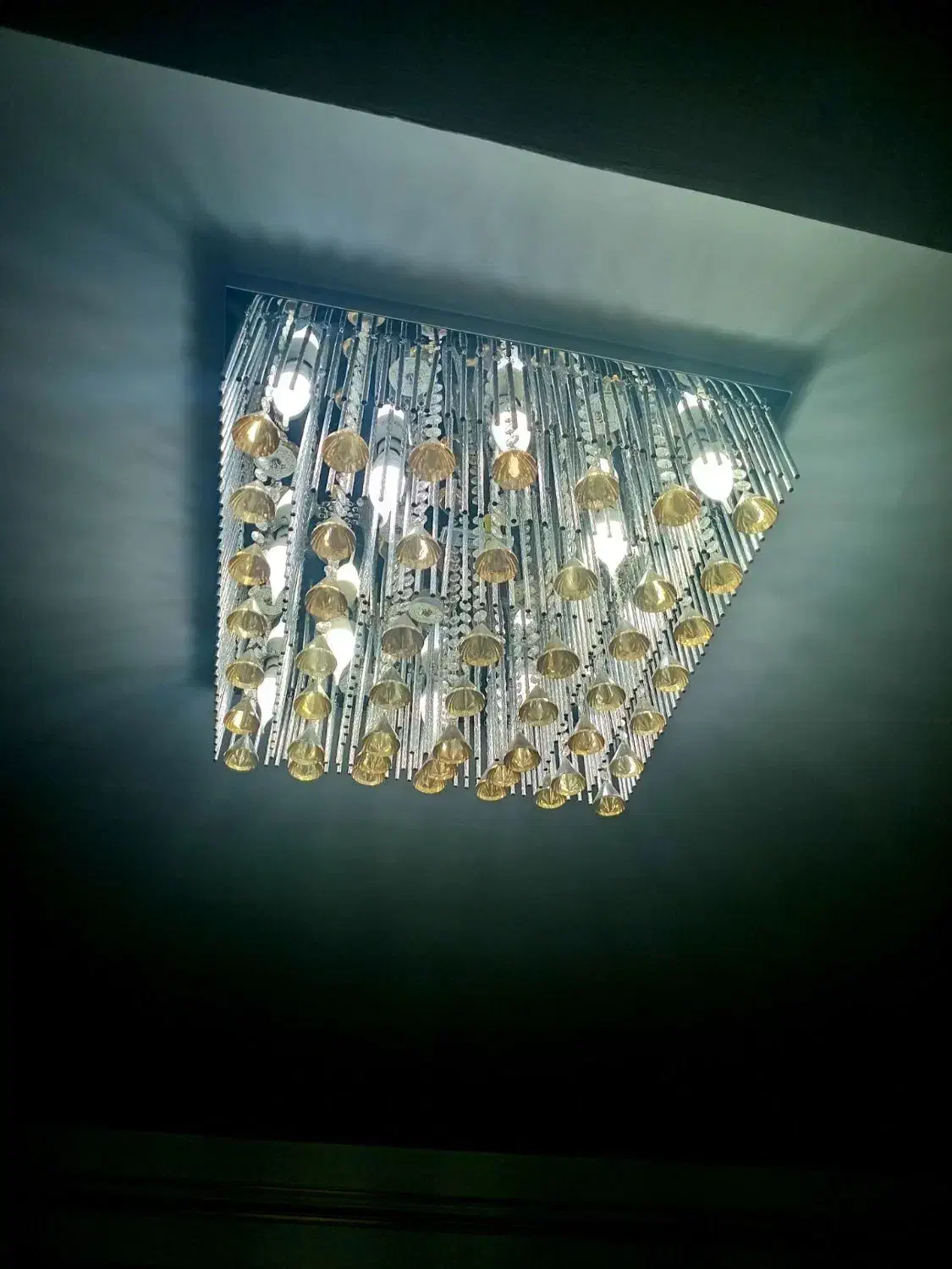 لوستر|لوستر و چراغ آویز|محمدیه-قزوین, |دیوار