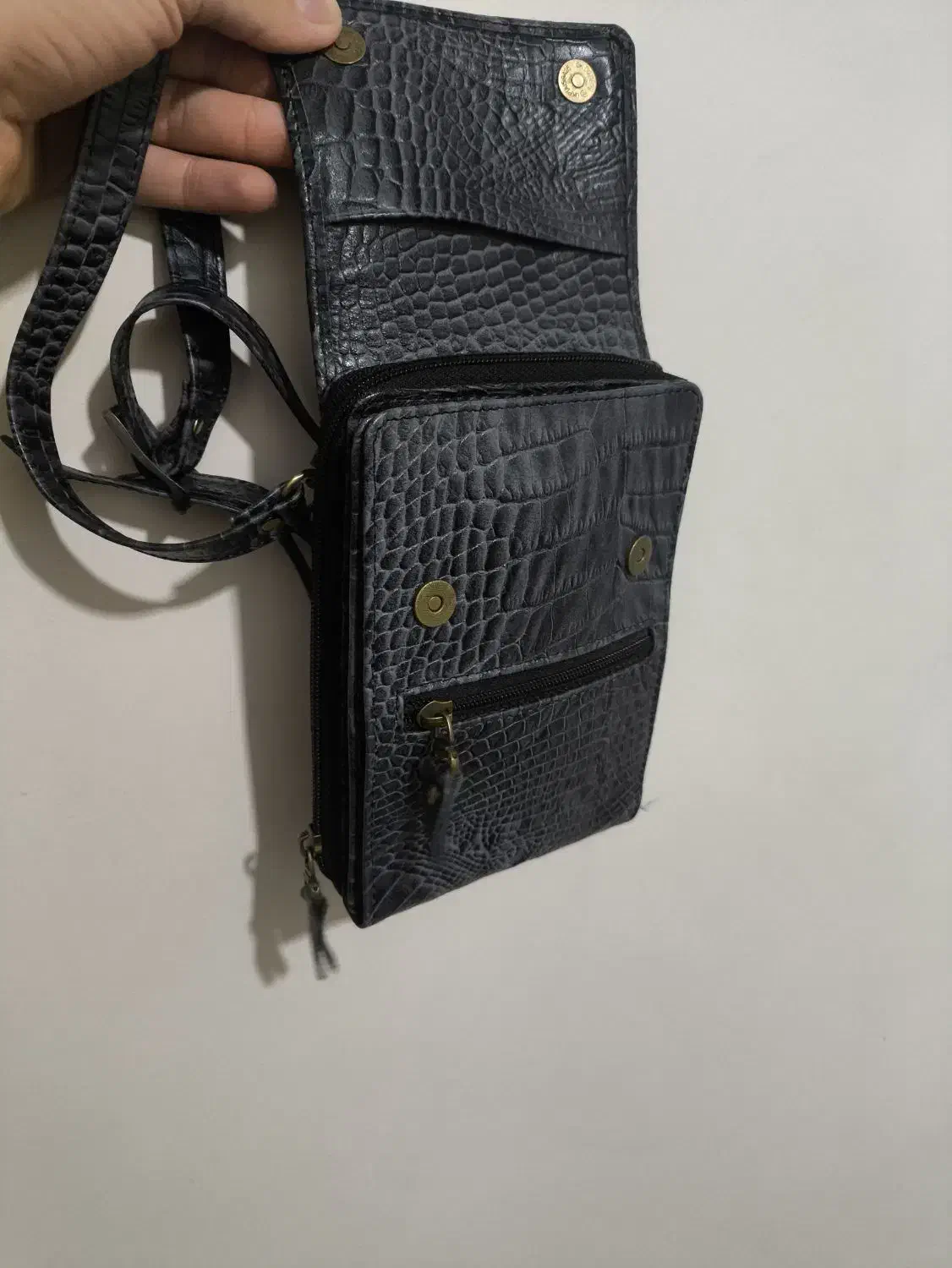 کیف دوشی و پاسپورتی چرم|کیف، کفش، کمربند|پردیس, فاز ۸|دیوار