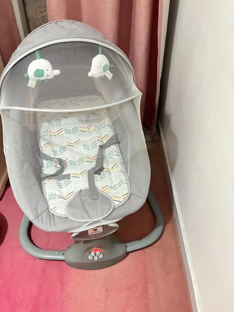 گهواره برقی برند ماستلا|اسباب و اثاث بچه|شهریار, شهرک وائین|دیوار