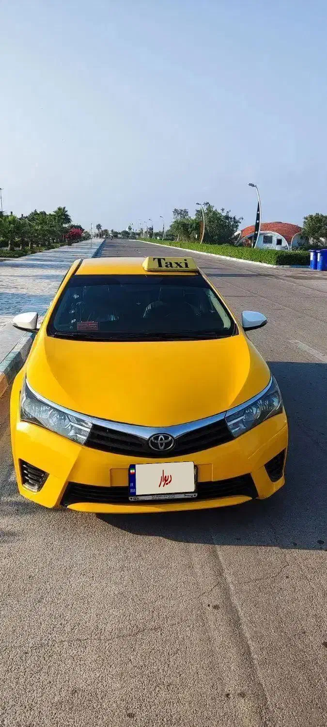 فروش تاکسی کرولا مدل ۲۰۱۴|خودرو سواری و وانت|کیش, |دیوار