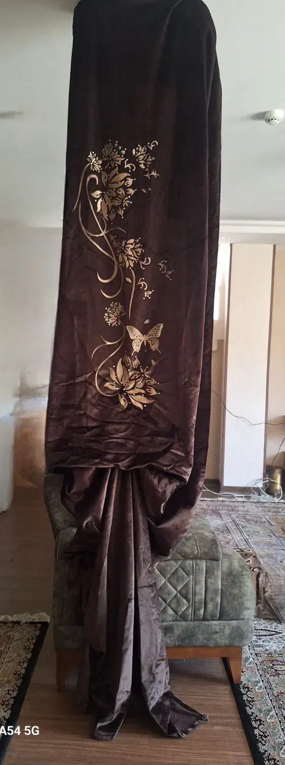 پرده پنلی مخمل نگین دار (جفتی).تخفیف پای معامله|پرده، رانر، رومیزی|اصفهان, تیران|دیوار
